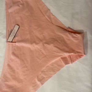 Victoria Secret No Show Hiphugger